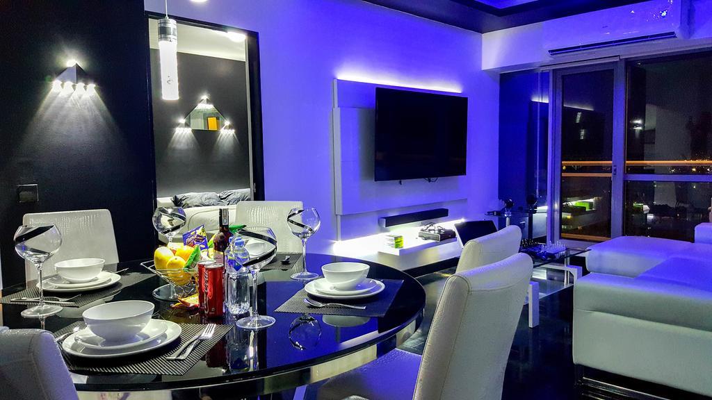 Modern Luxury Lower Penthouse Unit Маніла Екстер'єр фото